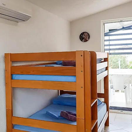 1 Bedroom Lovely In