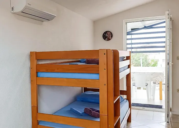 1 Bedroom Lovely In