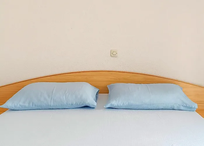 Apartman 1 Bedroom Lovely In Vir